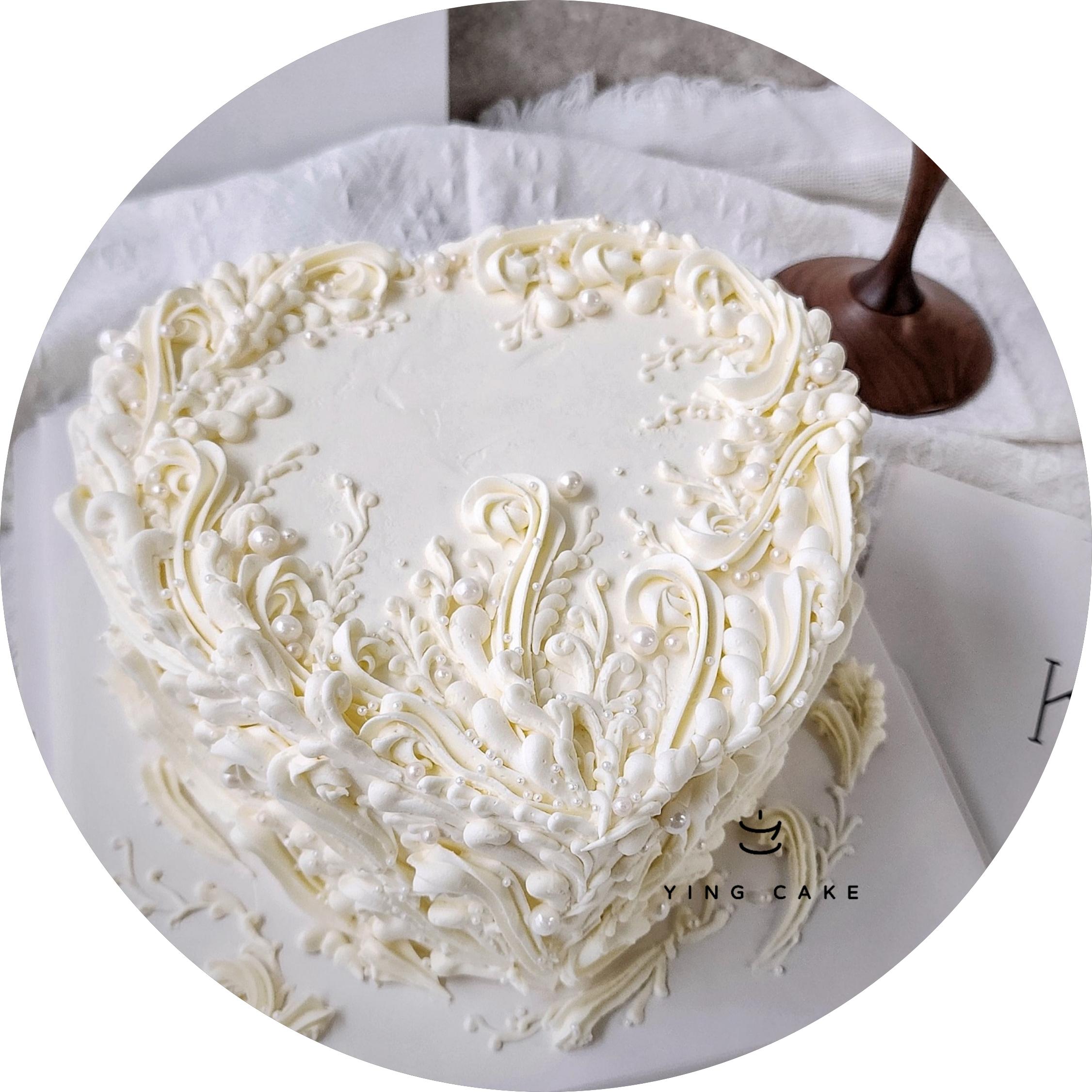 6“Heart_shaped Cream Cake